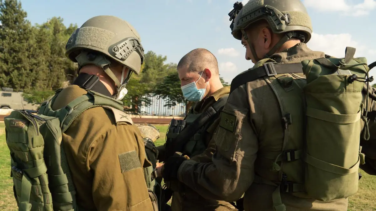 اتهام 3 إسرائيليين بتسريب معلومات أمنية "شديدة الخطورة"