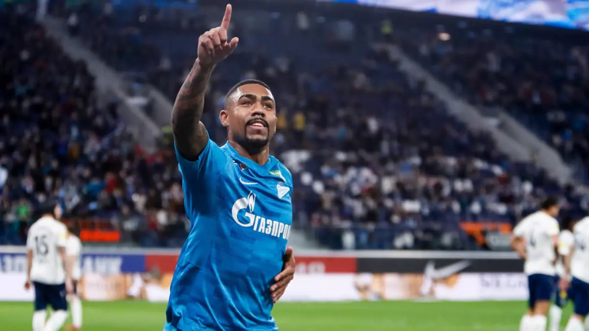 رئيس سان بطرسبورغ يعلن بيع مالكوم إلى الهلال السعودي