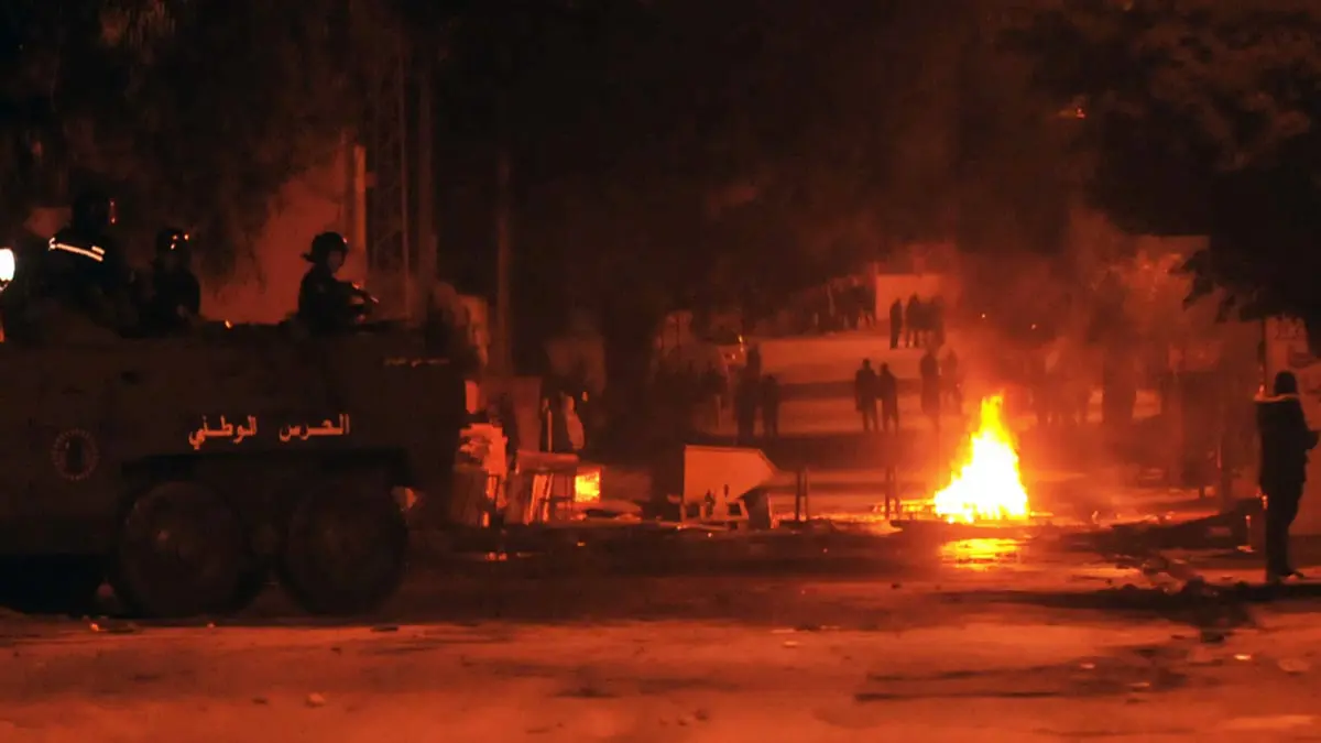 توتر ومواجهات بين الأمن التونسي ومحتجين في بنزرت