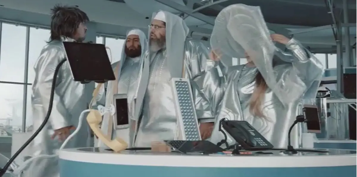 الهيئة تُطارد السعوديين حتى المريخ