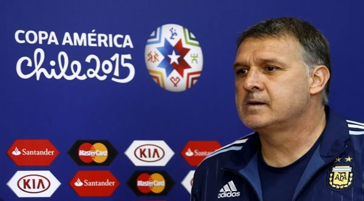 تاتا مارتينو قلق بسبب التناقض في أداء منتخب الأرجنتين