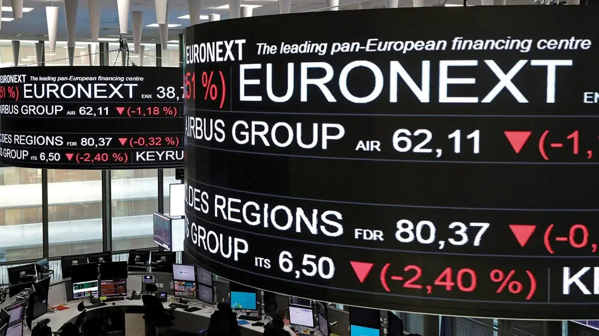  أسهم أوروبا تنخفض بفعل تخلّي شركات الرقائق عن مكاسبها ومخاوف اقتصادية

