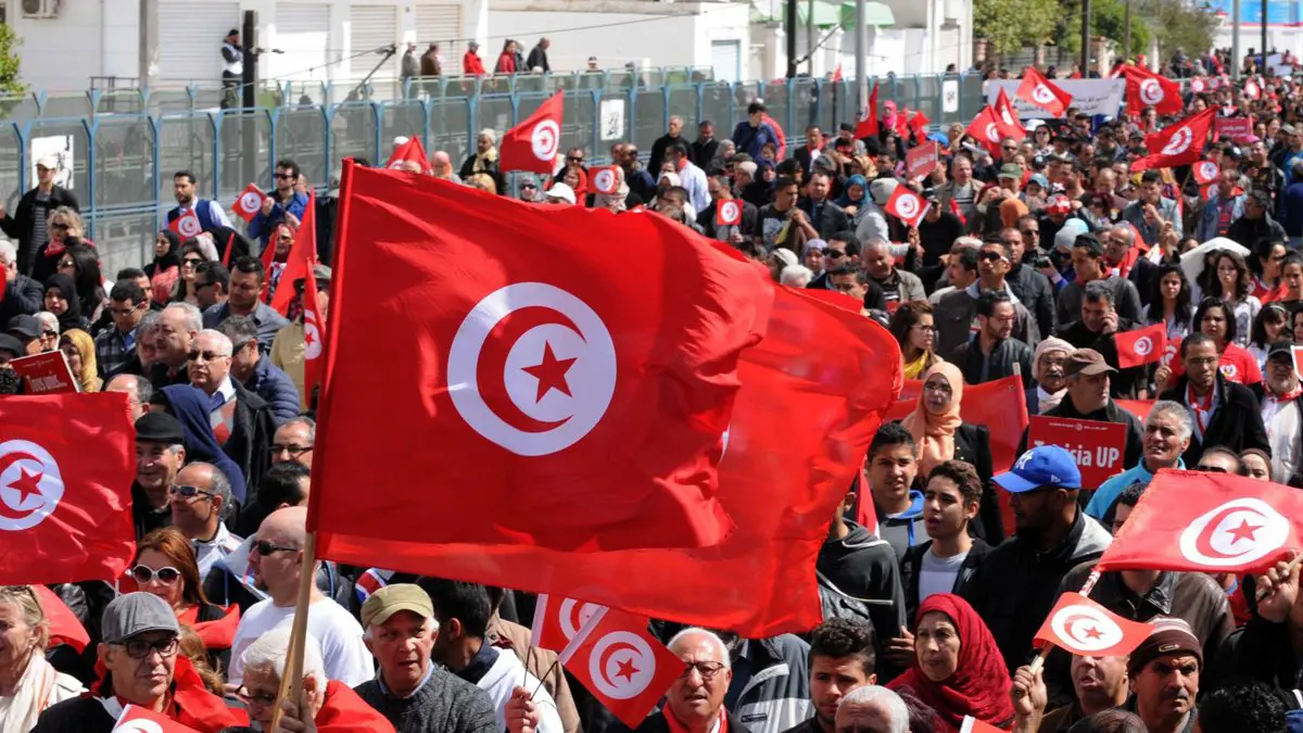 قبل أشهر من الانتخابات.. الأحزاب التونسية تتنافس على استمالة "رموز بن علي"