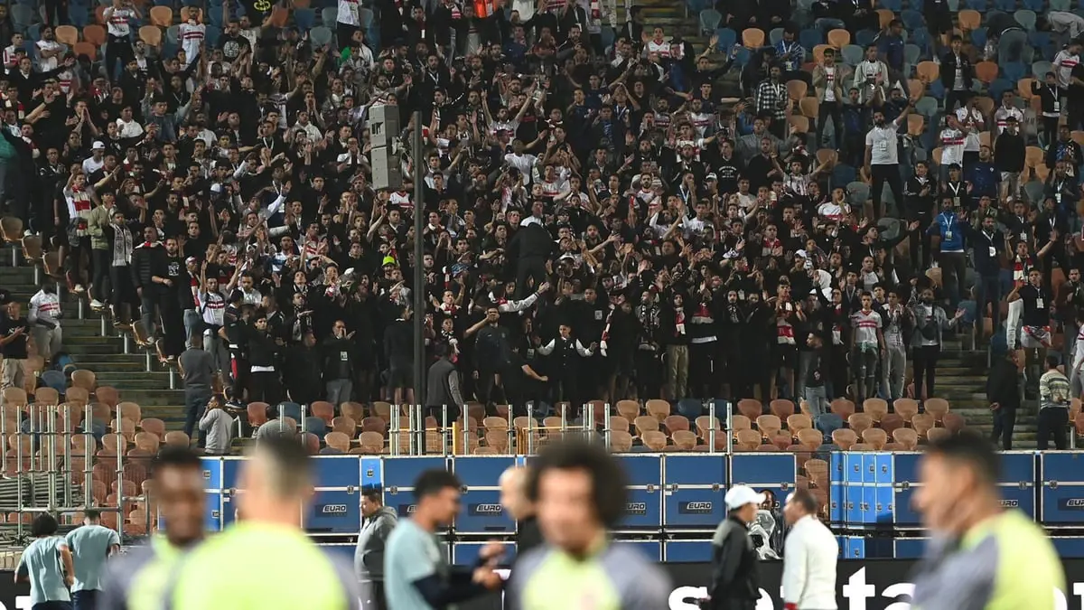 جماهير الزمالك ترسم "وجها غاضبا" في المدرجات اعتراضا على أداء الفريق ونتائجه (شاهد)