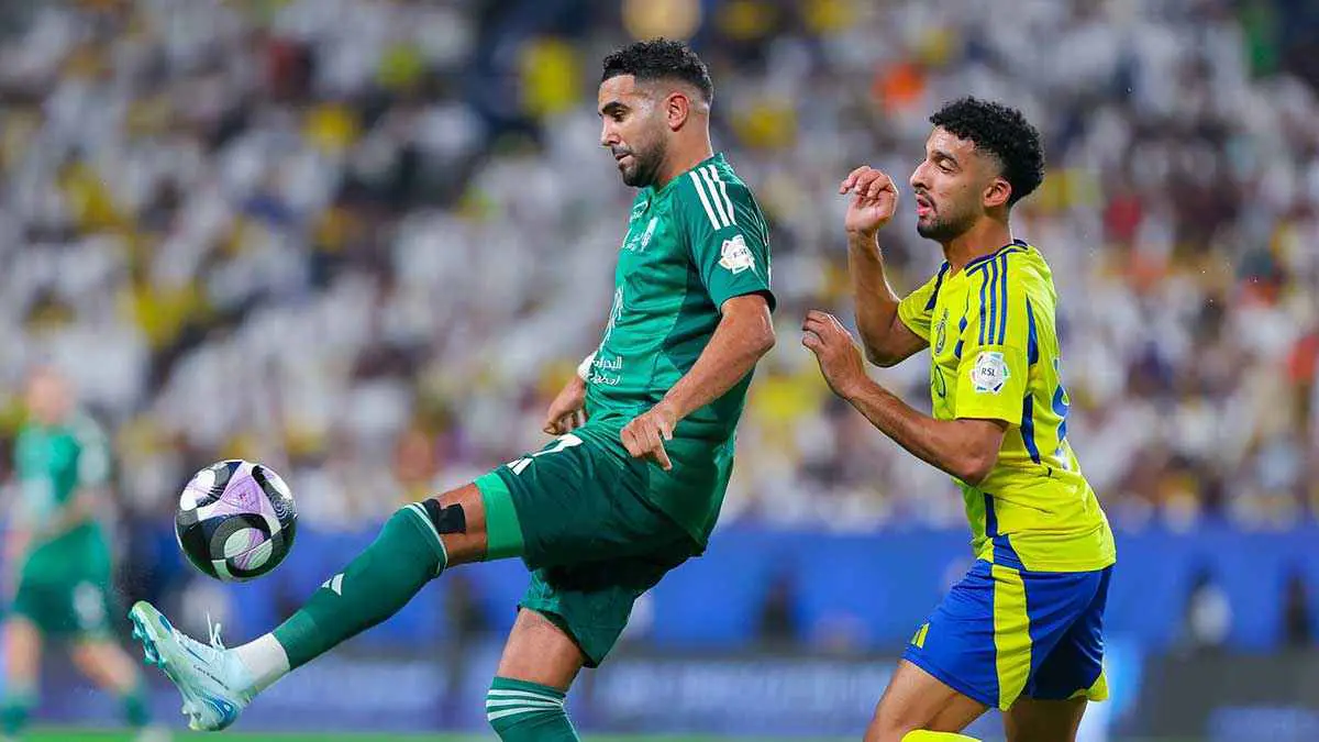 تعليق مثير من رياض محرز بعد تعادل النصر مع الأهلي السعودي