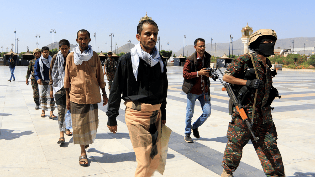 بوادر لمشاركة الحكومة اليمنية في مفاوضات مع ميليشيا الحوثي حول الأسرى