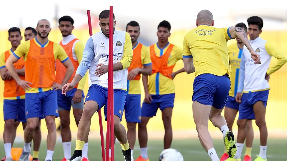 خالد الغامدي لاعب الفيصلي ينتقد عبدالرزاق حمدالله: خذل نادي النصر في أهم وقت بالدوري السعودي (فيديو)