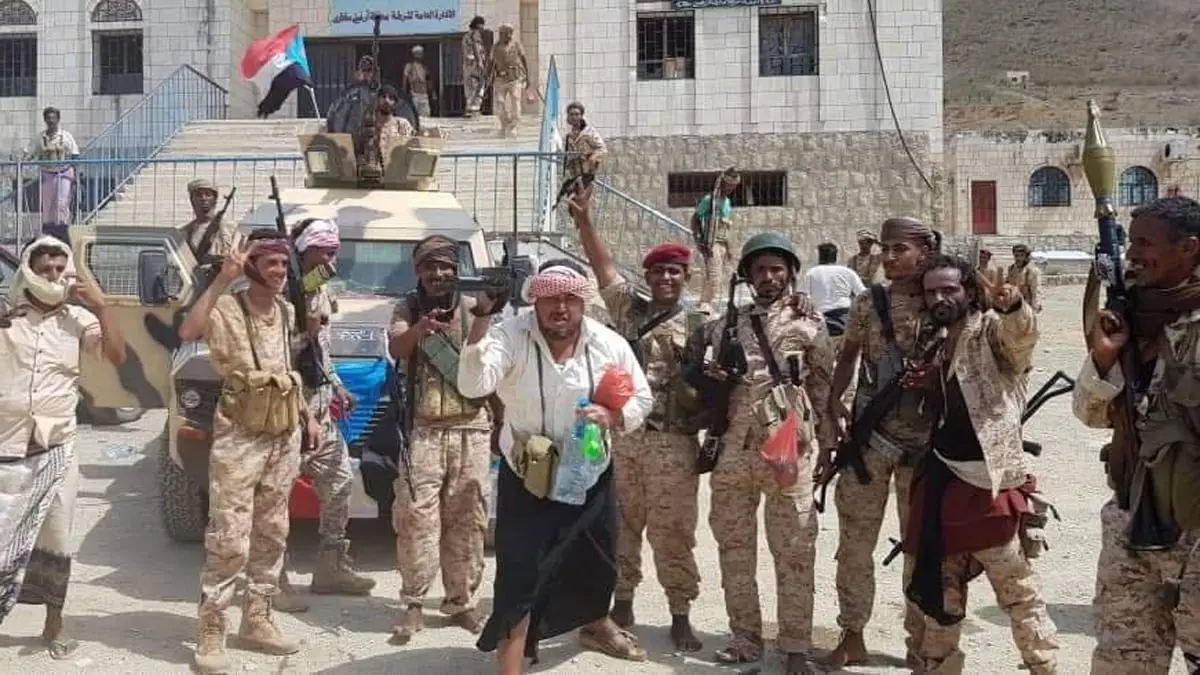 الحكومة اليمنية:"الانتقالي" ينفذ انقلابًا على الشرعية في سقطرى