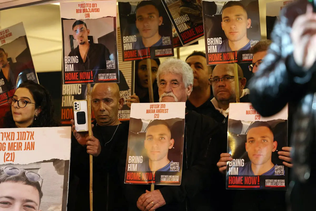 إسرائيل تطلب من سكان رفح الإبلاغ عن المحتجزين (صور)