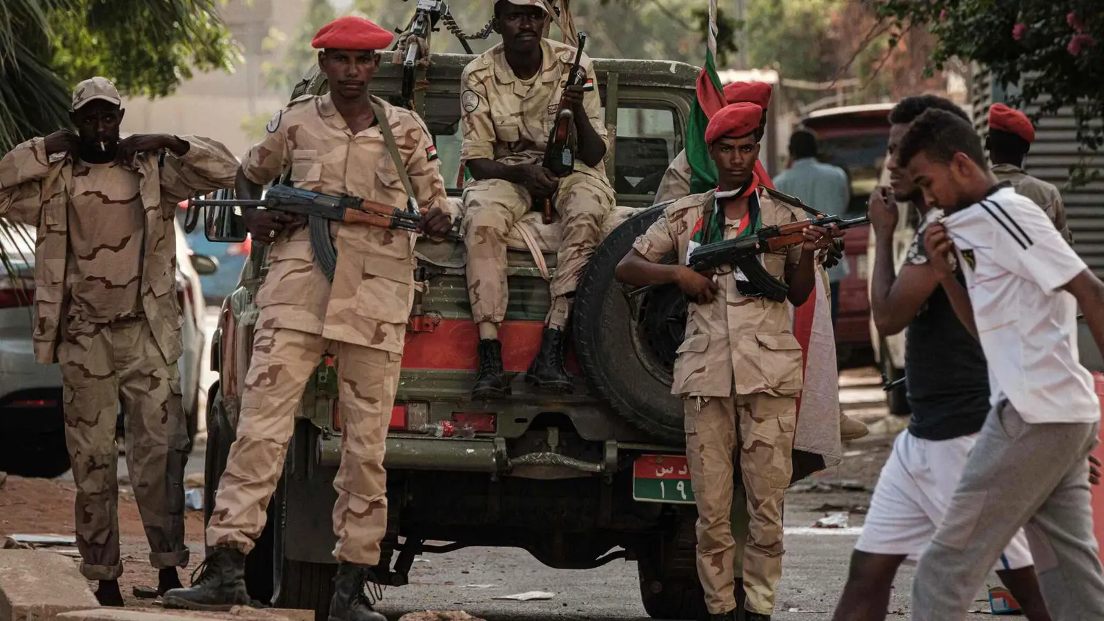 السودان.. "الدعم السريع" تحذر من مخطط "عنصري خطير" يقوده الإسلاميون