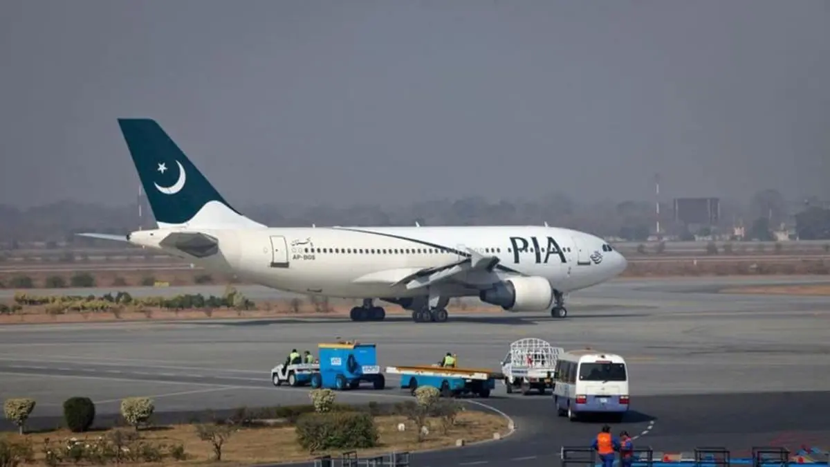 "انتهى دوامي".. طيار باكستاني يرفض مواصلة رحلته إلى إسلام آباد ويهبط في الدمام
