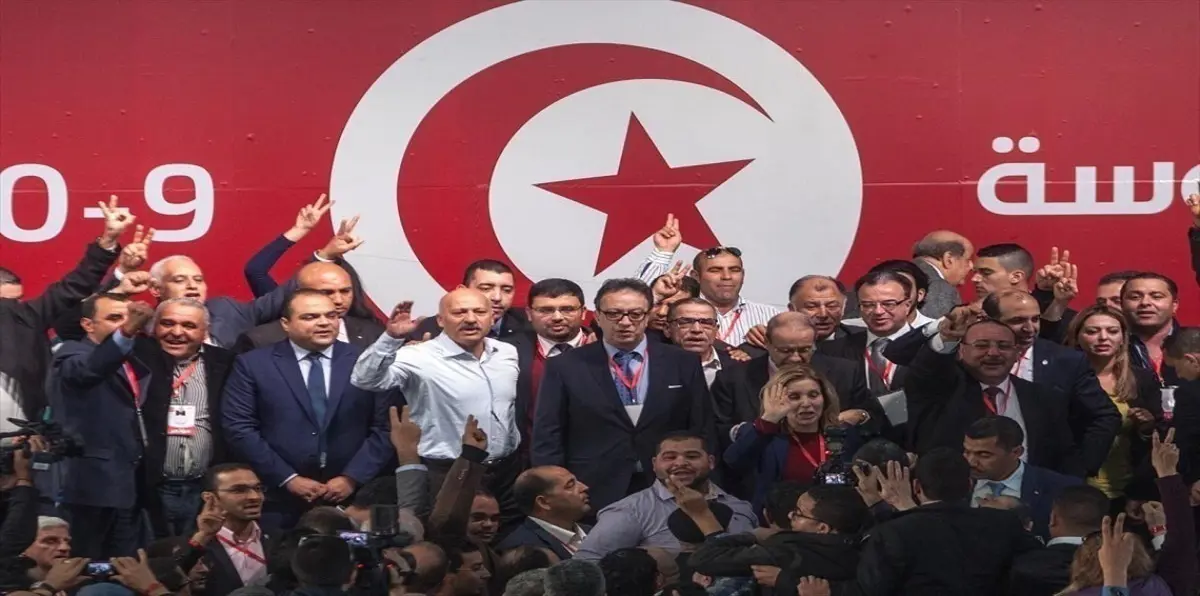 نداء تونس: "سنخوض الانتخابات البلدية بقوائم حزبية لمنافسة النهضة" 
