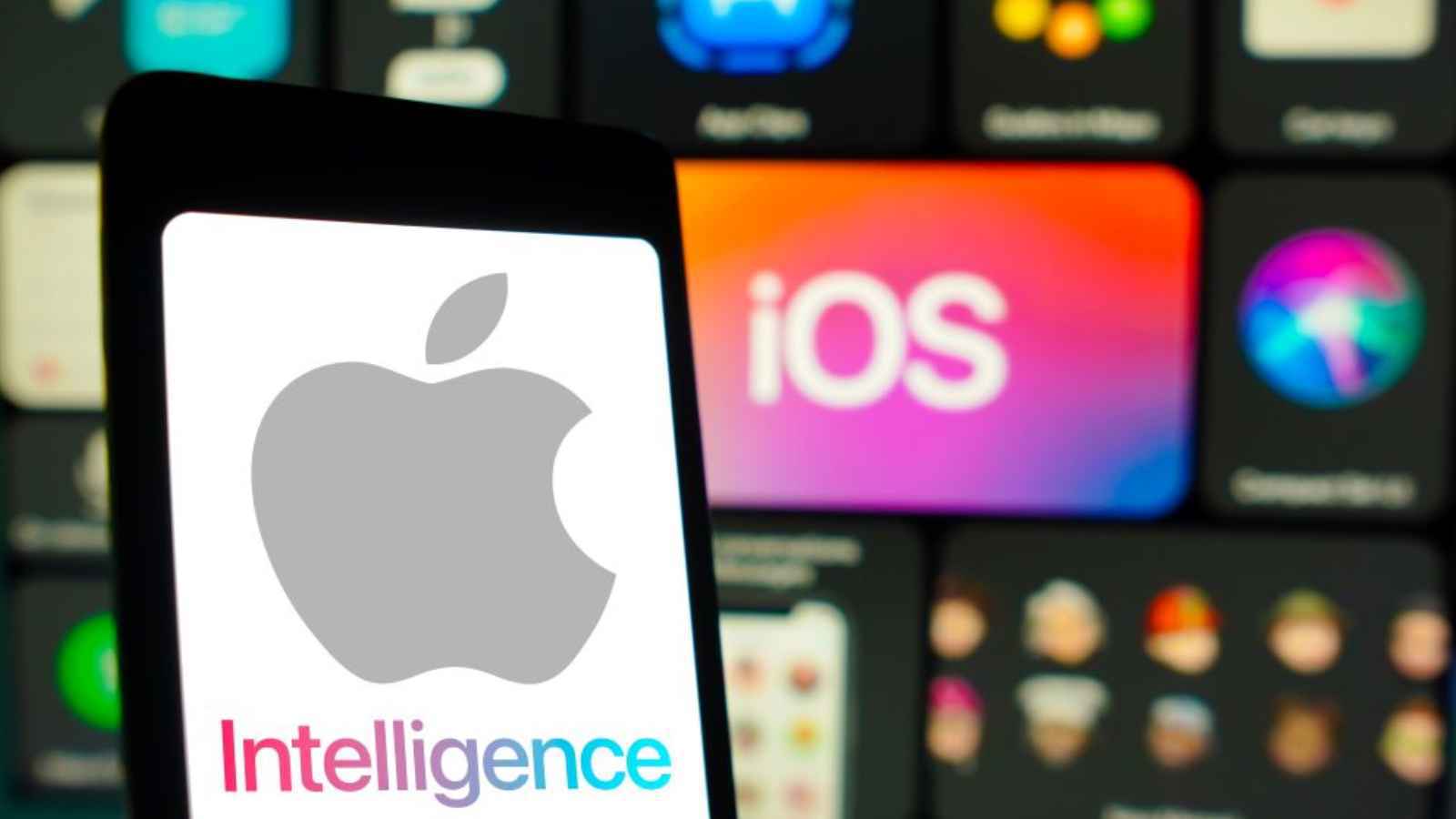 من بينها الذكاء البصري.. هذا أبرز ما يقدمه ChatGPT لنظام iOS 18.2‎ | إرم نيوز