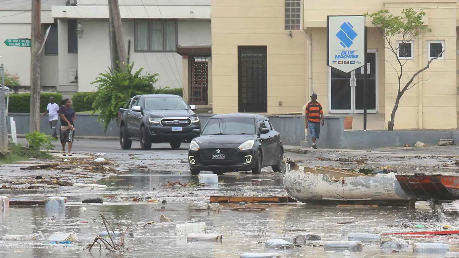 مخلفاً دماراً هائلاً.. الإعصار "بيريل" يتجه صوب جامايكا‎