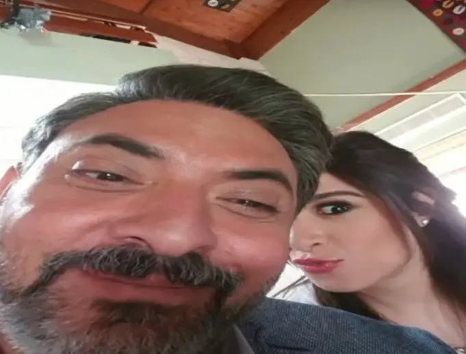 فتحي عبد الوهاب مع ياسمين عبد العزيز