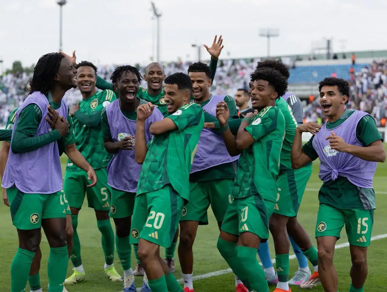 لاعبو السعودية في مباراة النهائي