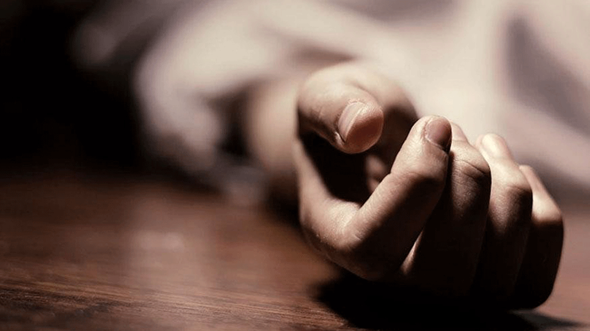 10 وفيات ومئات الإصابات نتيجة تناول مشروبات كحولية مغشوشة في إيران