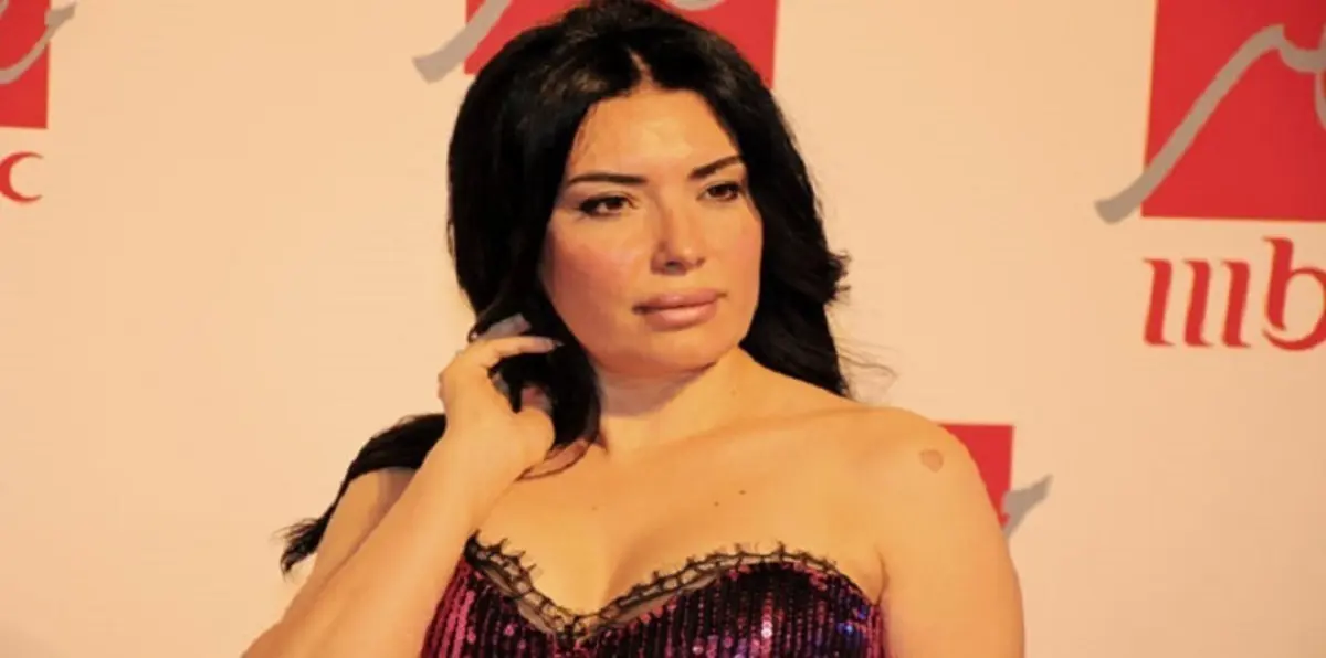 عودة الفنانات المحجبات للأضواء.. احتياج للمال أم حنين للشهرة؟