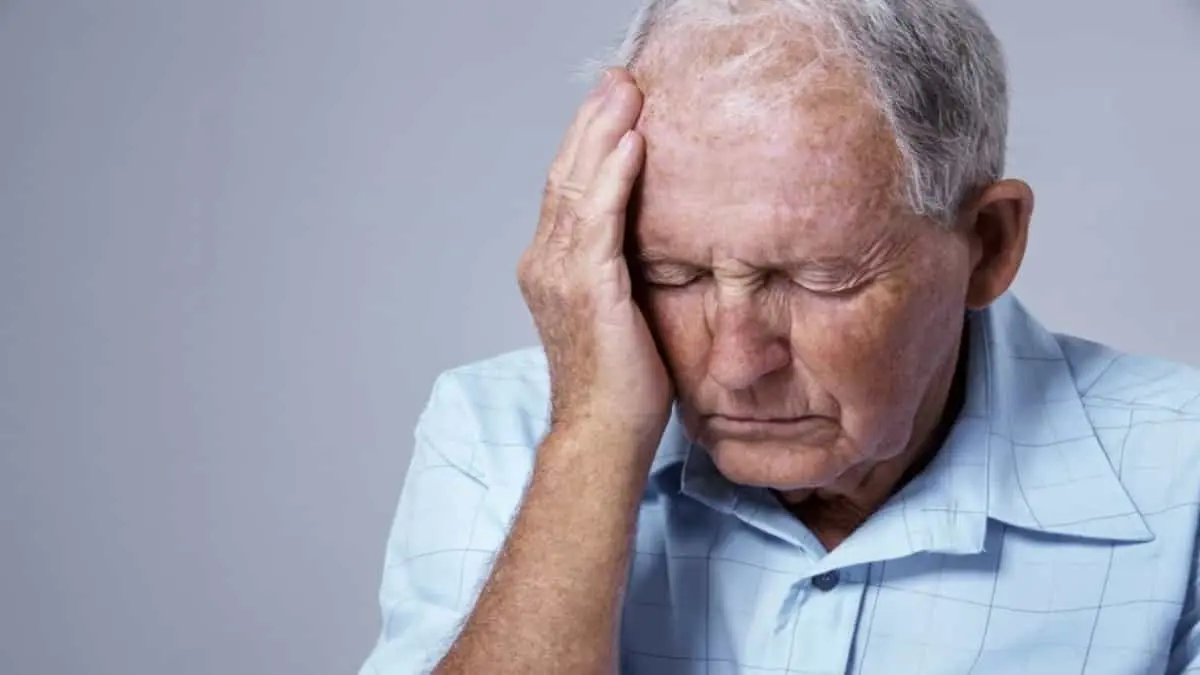 "الكولسترول الجيد" ليس جيدا.. دراسة تكشف ارتباطه بالخرف عند كبار السن