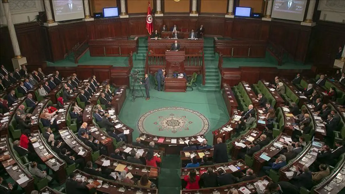 نائب في البرلمان التونسي يدعو إلى غلق "المواخير" وتجريم "البغاء"