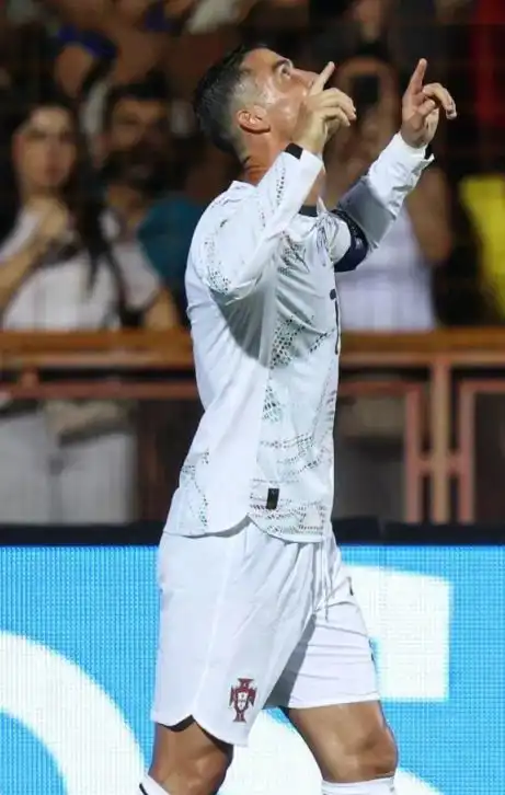 احتفال كريستيانو رونالدو