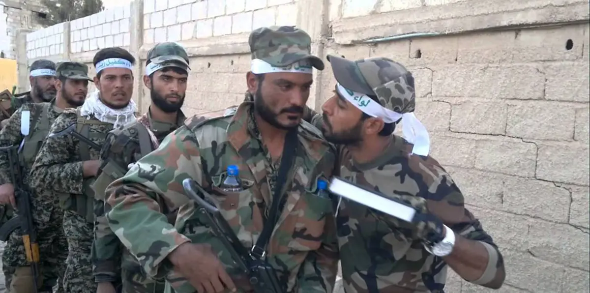 بعد أن استخدمتهم لدعم الأسد.. إيران تضيق الخناق على الأفغان