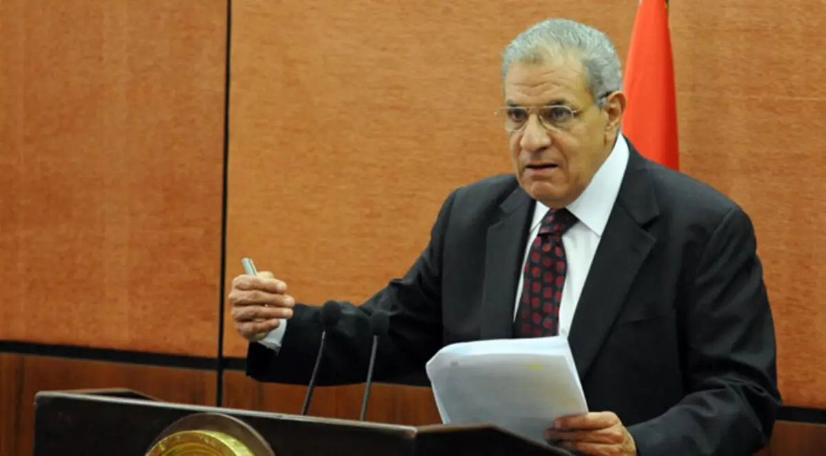 مصر.. تحديات بالجملة تواجه حكومة محلب الجديدة