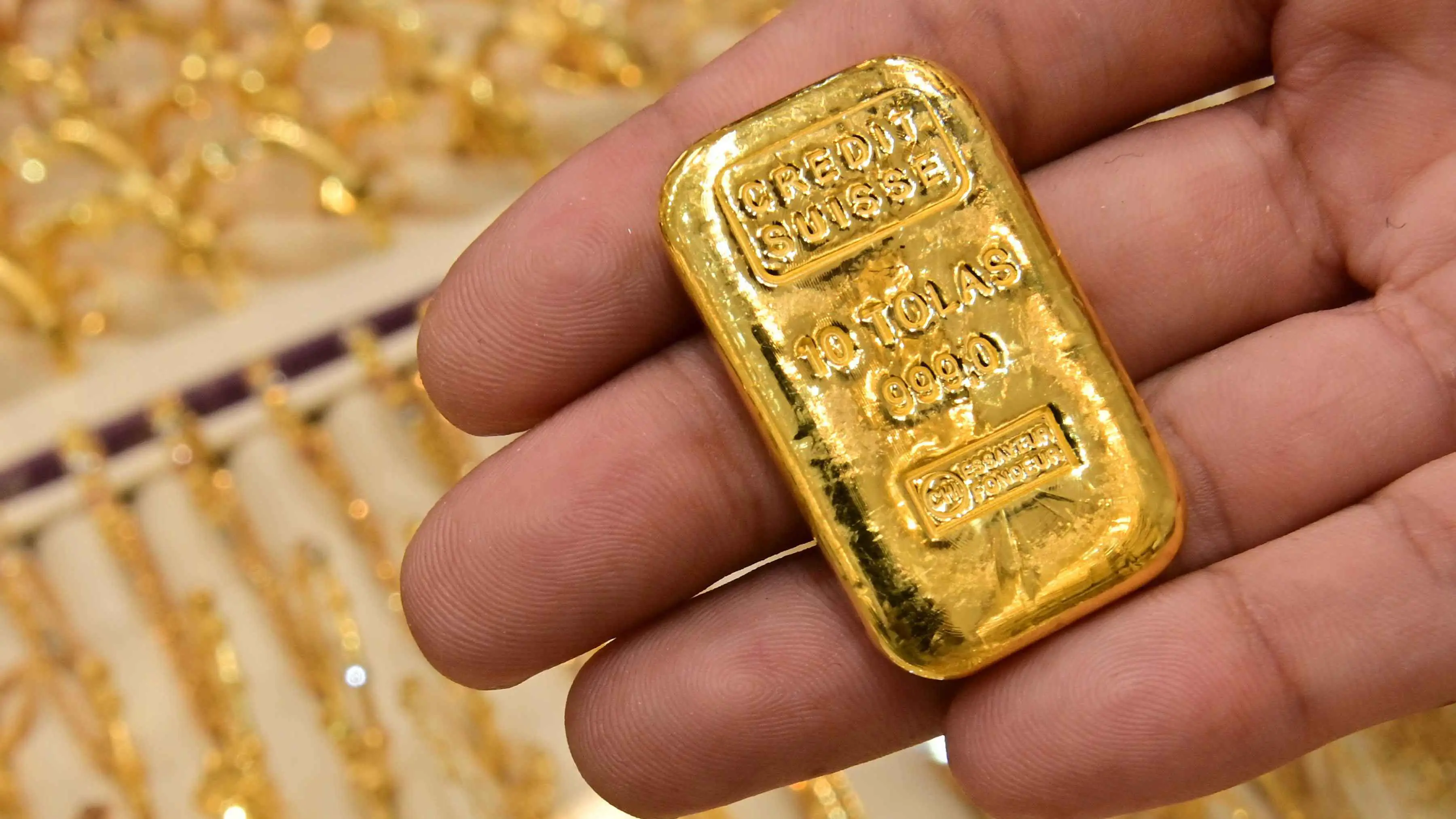 الذهب يستقر قرب أعلى مستوى في أسبوعين