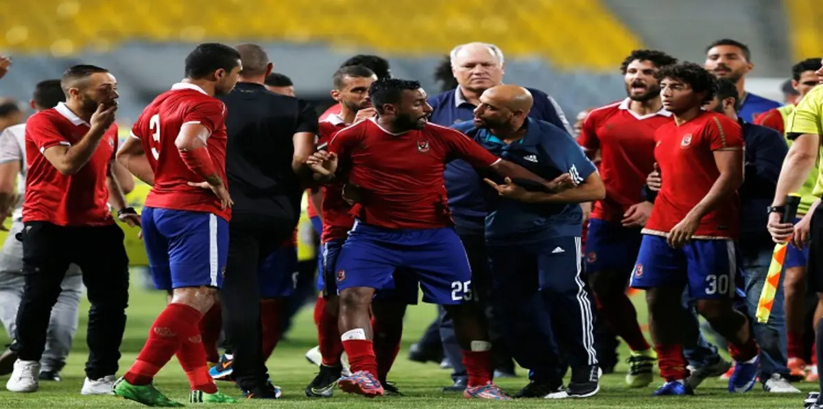هل ضحى مدرب الأهلي بكأس مصر من أجل الاستمرار في أفريقيا؟