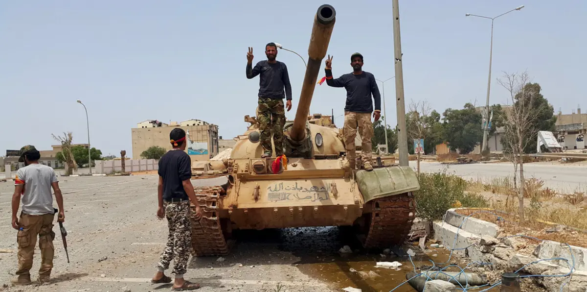 الجيش الليبي يأسر قياديين بداعش أحدهما سوري الجنسية