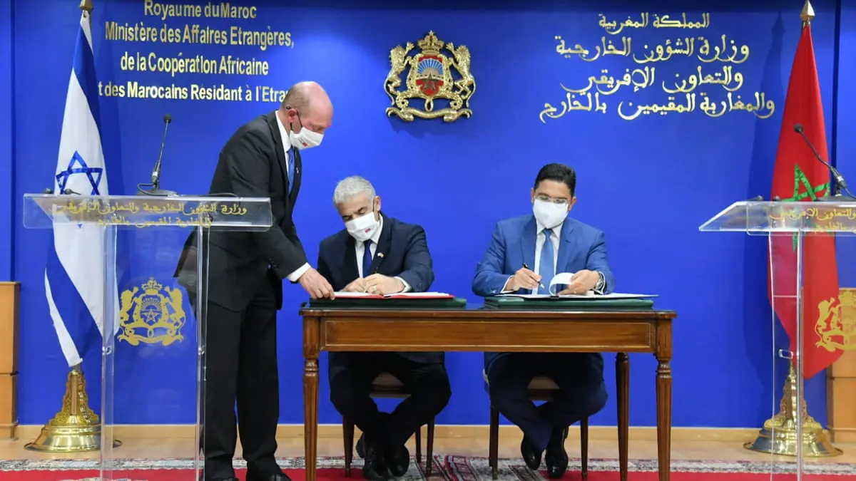 لابيد: اتفقنا مع المغرب على تبادل فتح سفارتين خلال شهرين