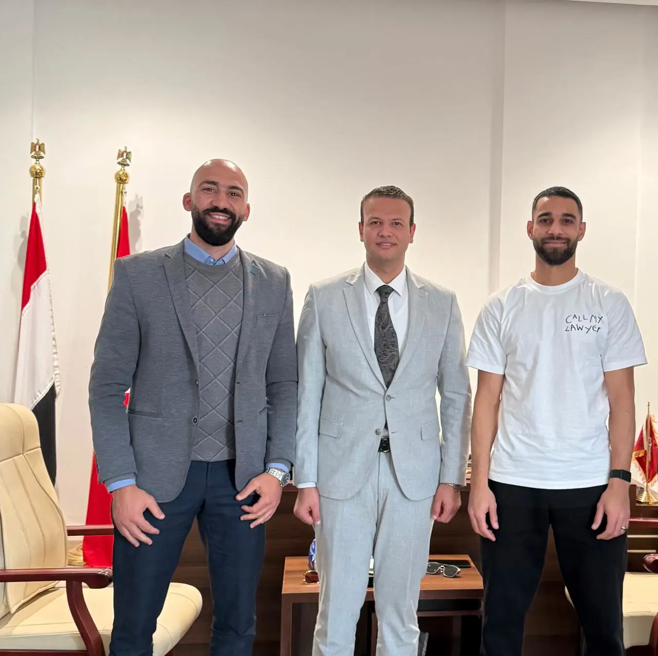 جلسة صلح بين عمرو السولية وعضو الأهلي