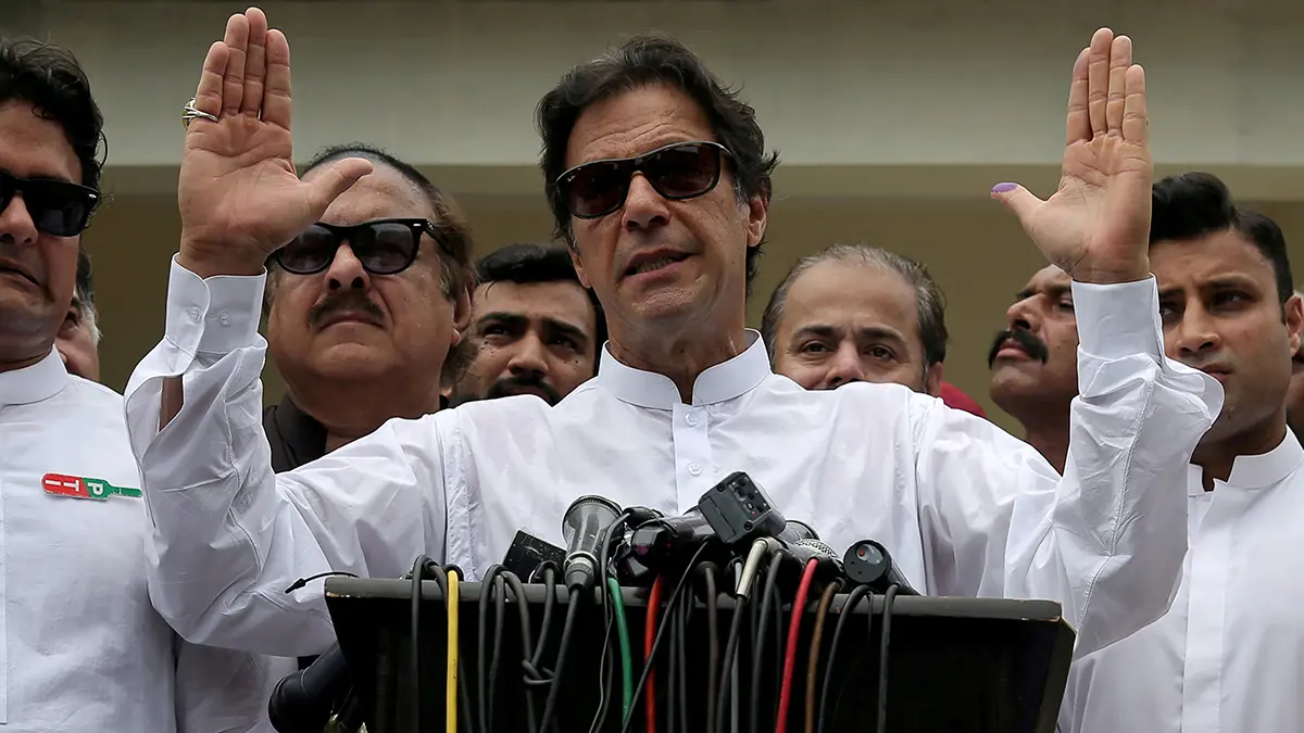 عمران خان: ترامب يطلب دعم باكستان في عملية السلام بأفغانستان 