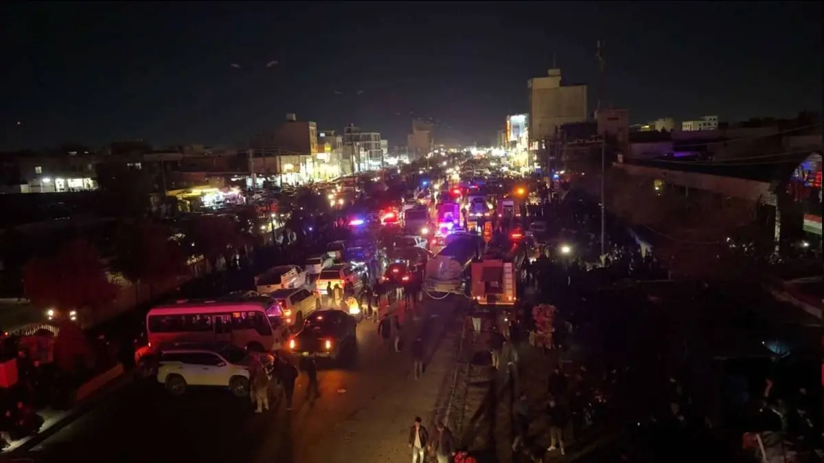 حريق مروع يلتهم سوقاً للملابس في أربيل (فيديو)