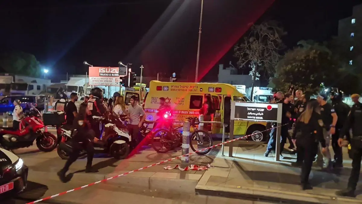 إصابة حارس أمن إثر محاولة طعن في القدس ومقتل المنفذ