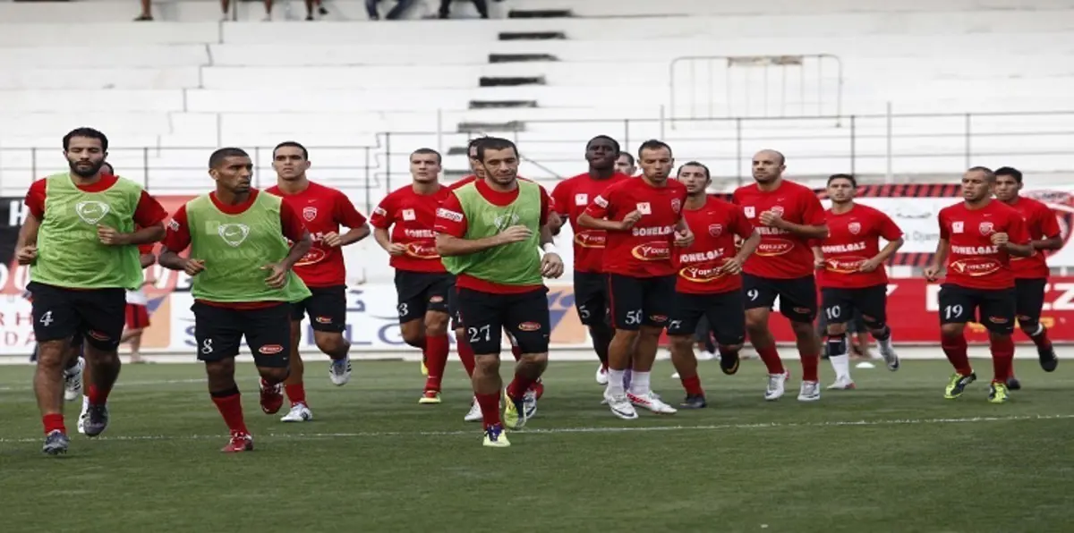 اتحاد العاصمة يتطلع لتعزيز تصدره للدوري الجزائري