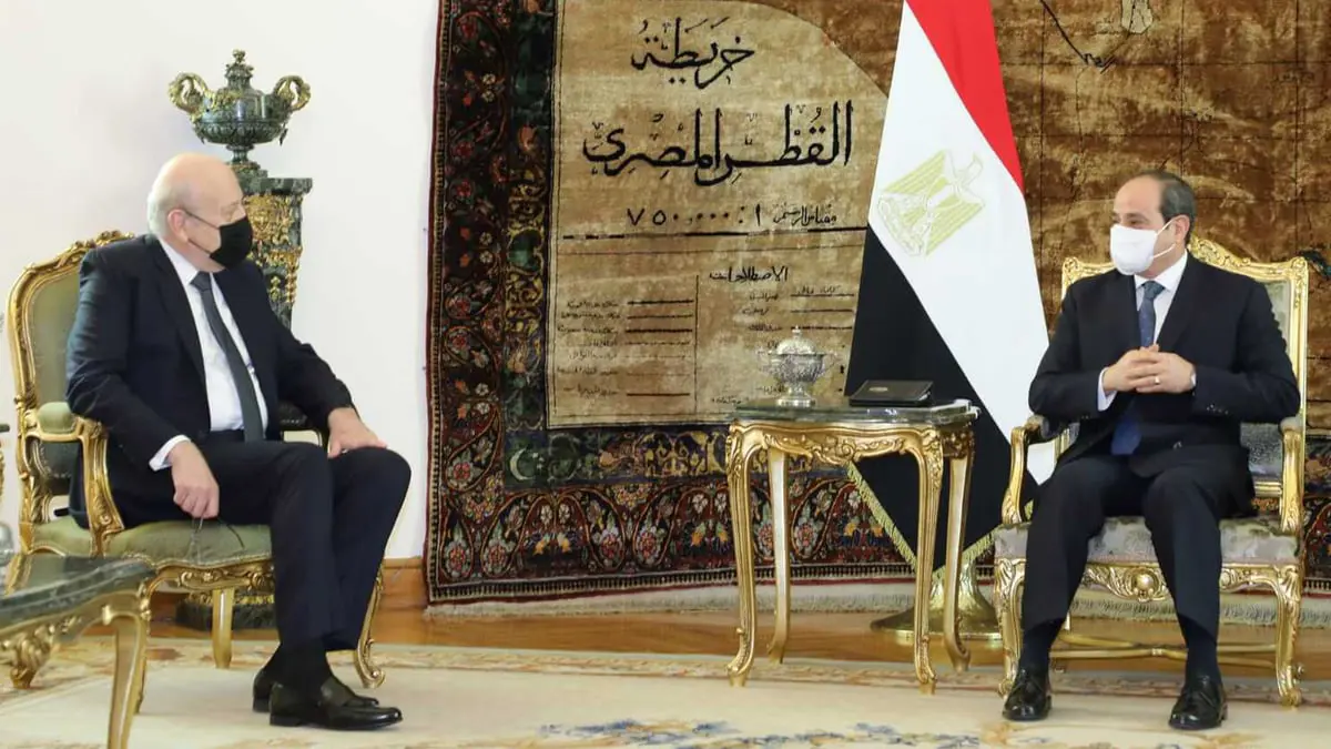 رئيس الوزراء اللبناني يطلب دعما عاجلا من مصر في مجال الغاز لتوليد الكهرباء