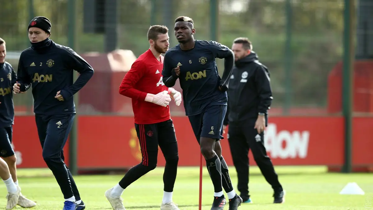 غياب بوغبا ودي خيا عن مباراة ليفربول ضد مانشستر يونايتد