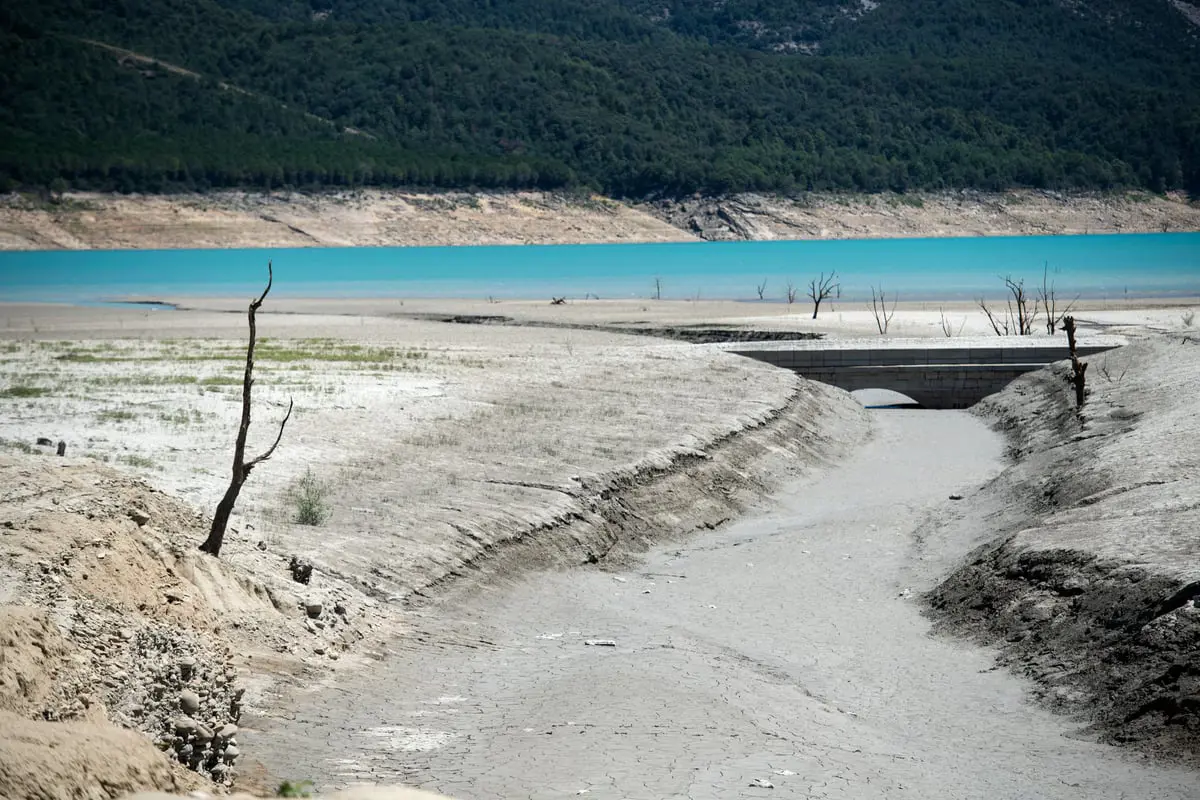 إقليم الأندلس يستعد لصيف جاف بفرض قيود على استعمال الماء