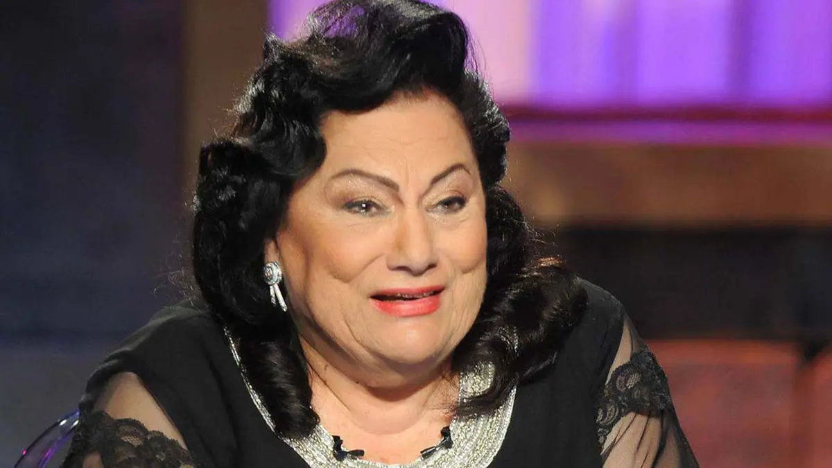 من هي الراحلة اعتماد خورشيد؟