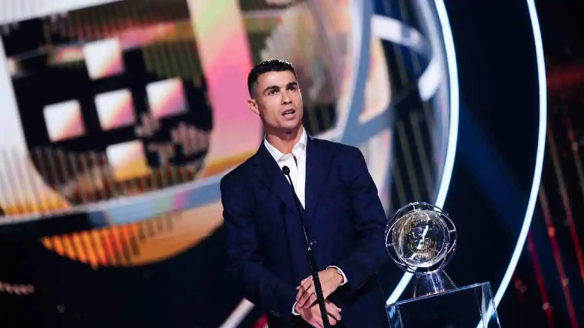 Kimberly Loaiza provocativa-Elegancia erótica