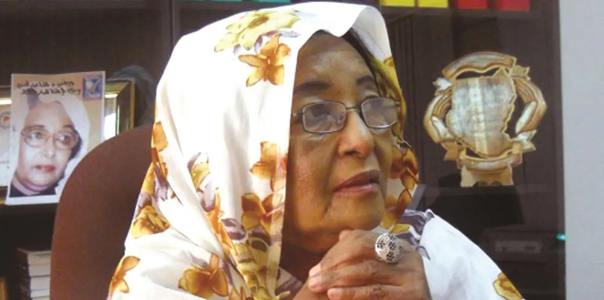وفاة فاطمة عبد المحمود أول امرأة تؤسس حزبًا سياسيًا في السودان