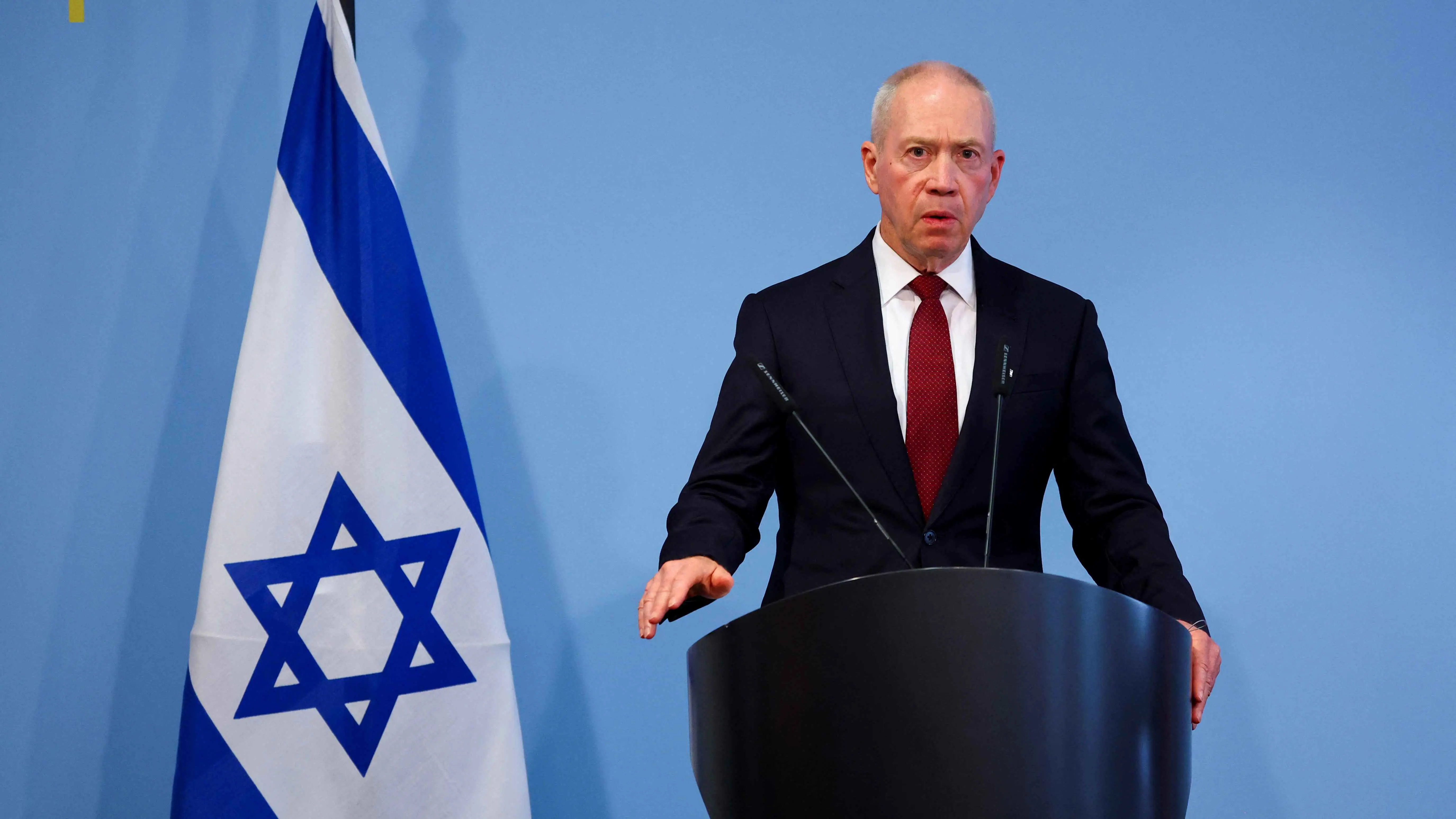 غالانت: إسرائيل قريبة من اتفاق "بشأن الرهائن" أكثر من أي وقت مضى