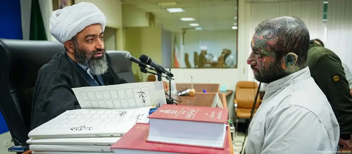 إدانة مغني الراب الإيراني بالإعدام