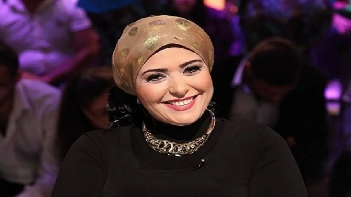 بعد غياب سنوات.. صابرين تظهر بـ"لوك" جديد ومن دون حجاب