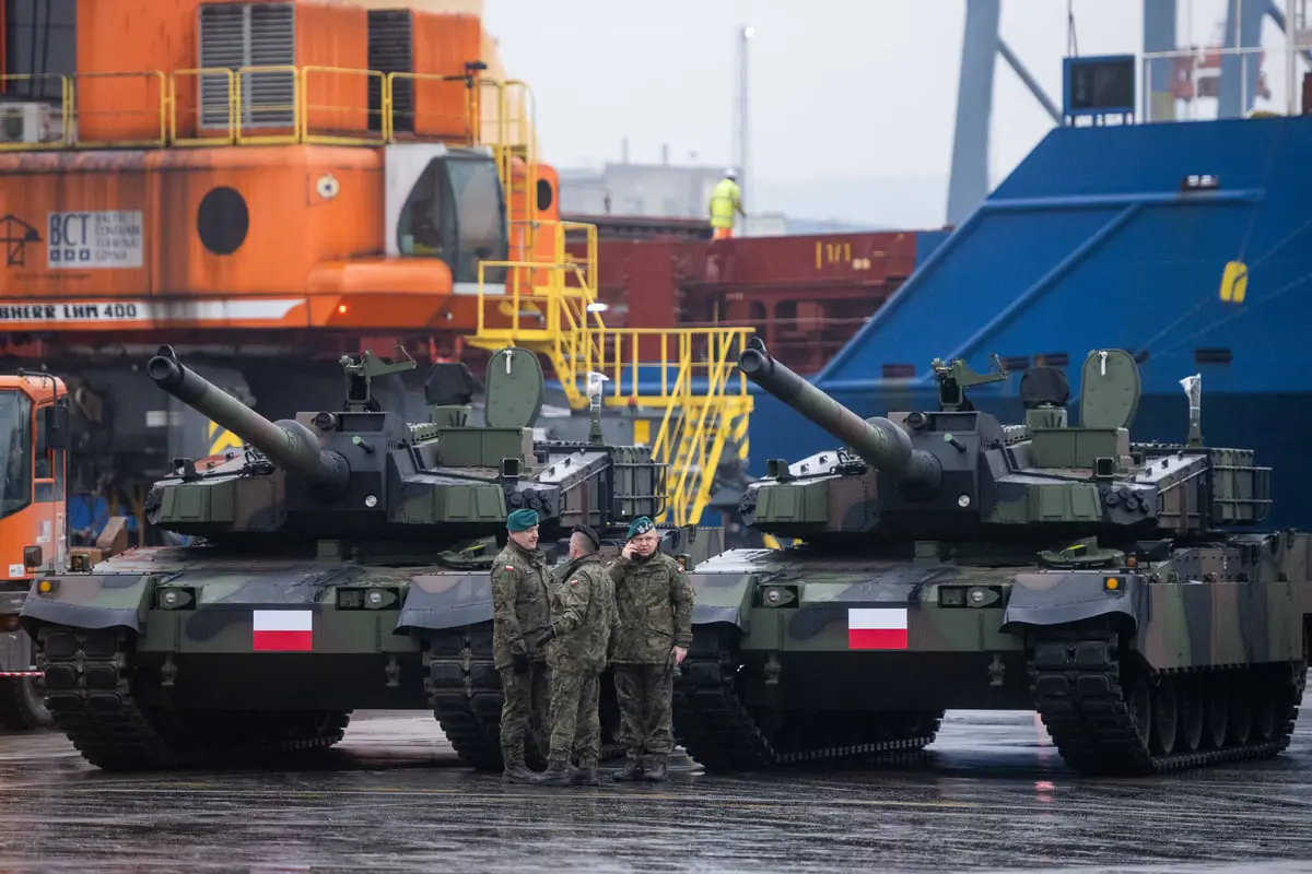 بولندا تعزز قواتها استعدادا لأي هجوم محتمل من روسيا