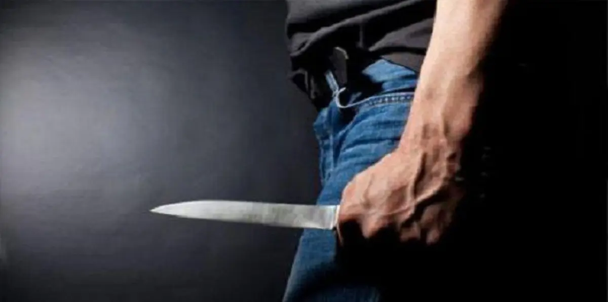 العثور على جثة رجل مقتول "طعنًا" في محله بالشارقة