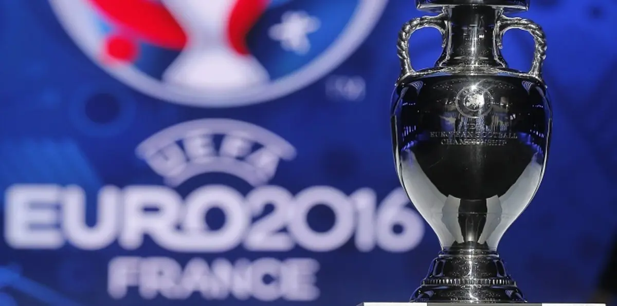 ألمانيا تراجع الإجراءات الأمنية في يورو 2016 بعد هجمات باريس