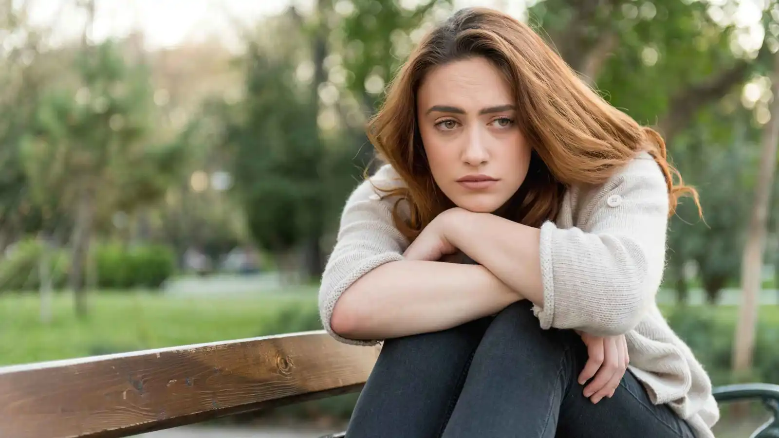 عزلة الصيف.. عندما تتحوّل الحرارة إلى شعور مؤلم بالوحدة