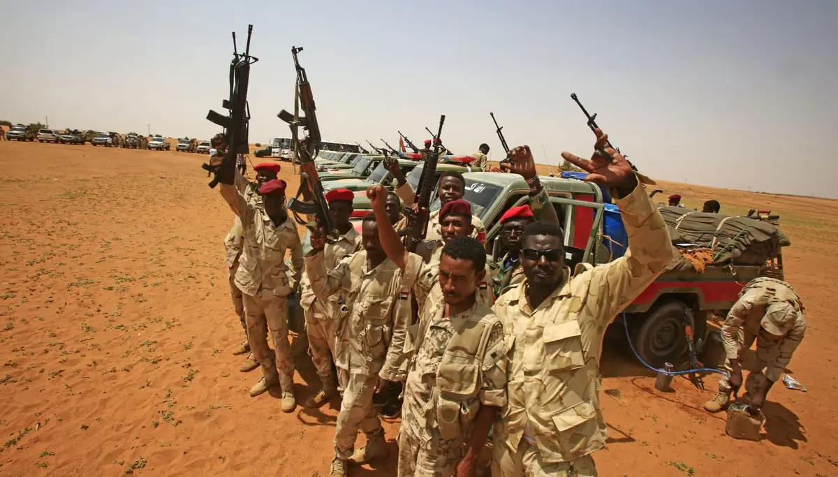 "الدعم السريع" تفرج عن 265 من أسرى الجيش السوداني